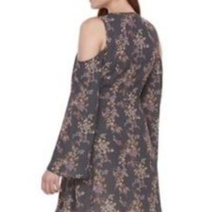 Mason & Belle Dresses - Mason & Belle Cold Shoulder Dress NWT Mason & Belle Dresses - Mason & Belle Cold Shoulder Dress NWT
